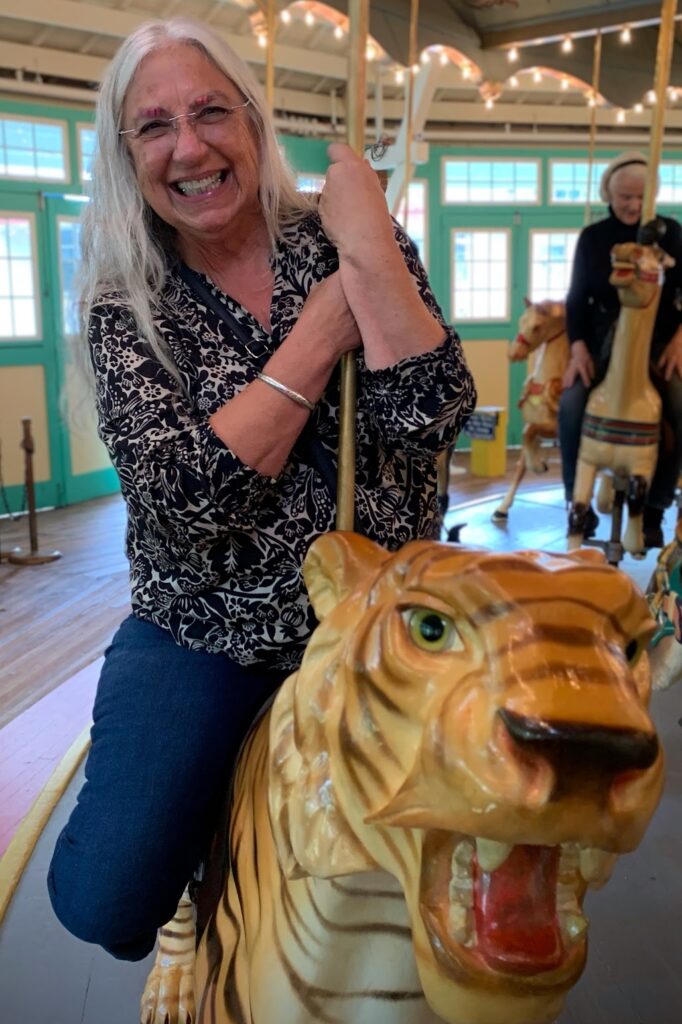 Karen Ann Hoffman, Haudenosaunee Raised Beadwork artist